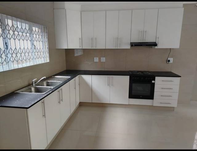 3 BEDROOM APARTMENT FOR SALE IN FOREST HAVEN